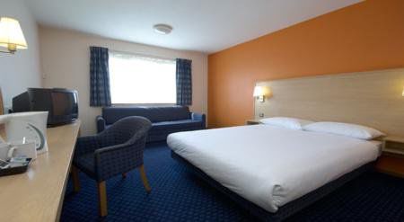 Travelodge Liverpool Docks Rum bild